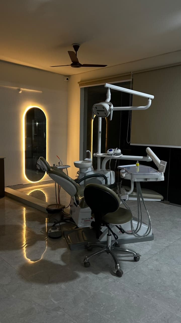 Thadam Dental Centre Modern Clinic Setting